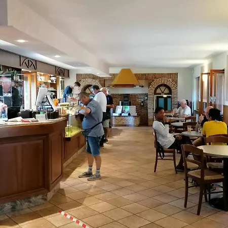 Casa Del Pellegrino מלון